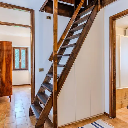 Hébergement de vacances Casa Sul Torrente By Interhome Rezzonico